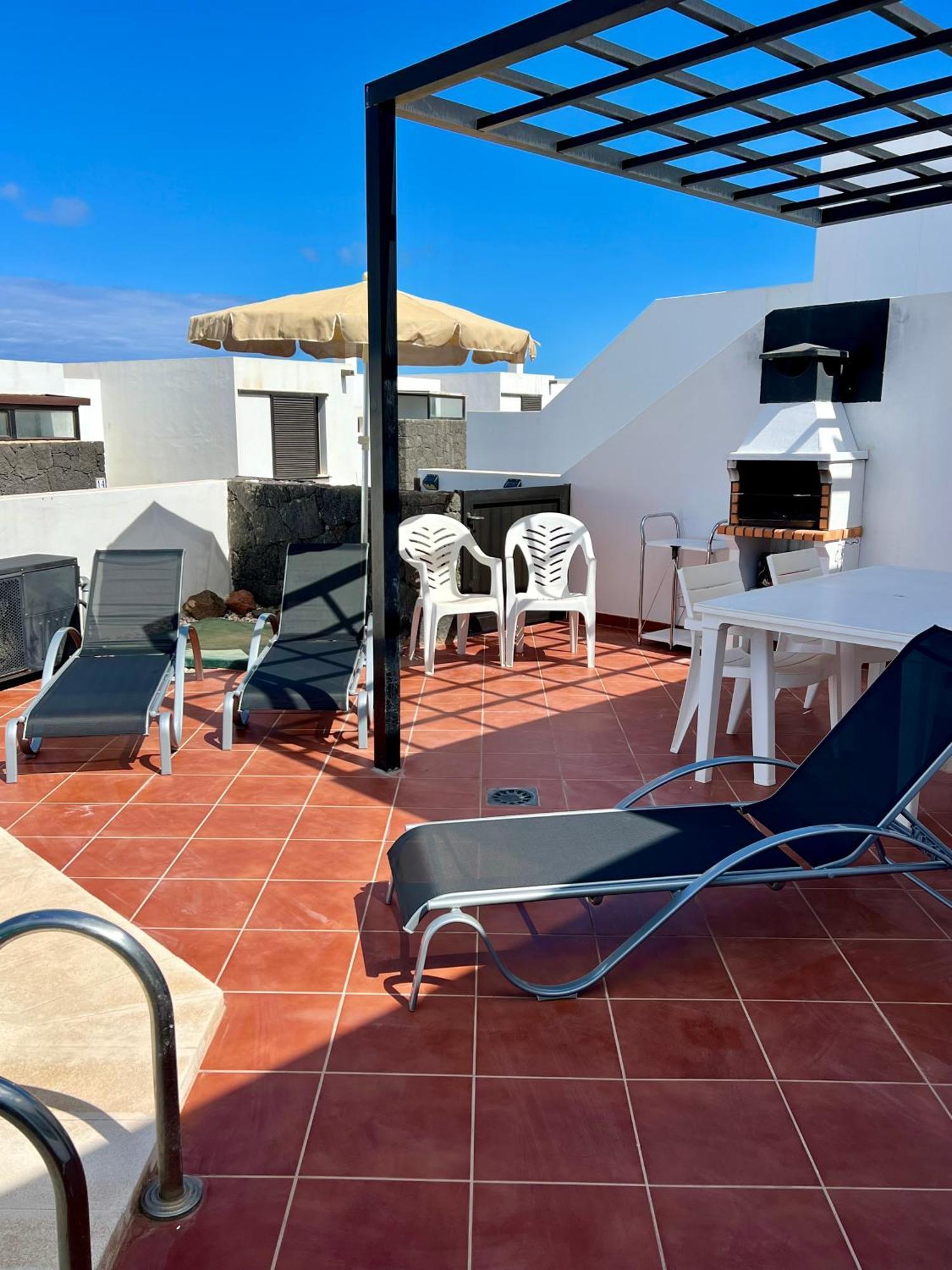 Trendy Villa Isabella Playa Blanca  Buitenkant foto