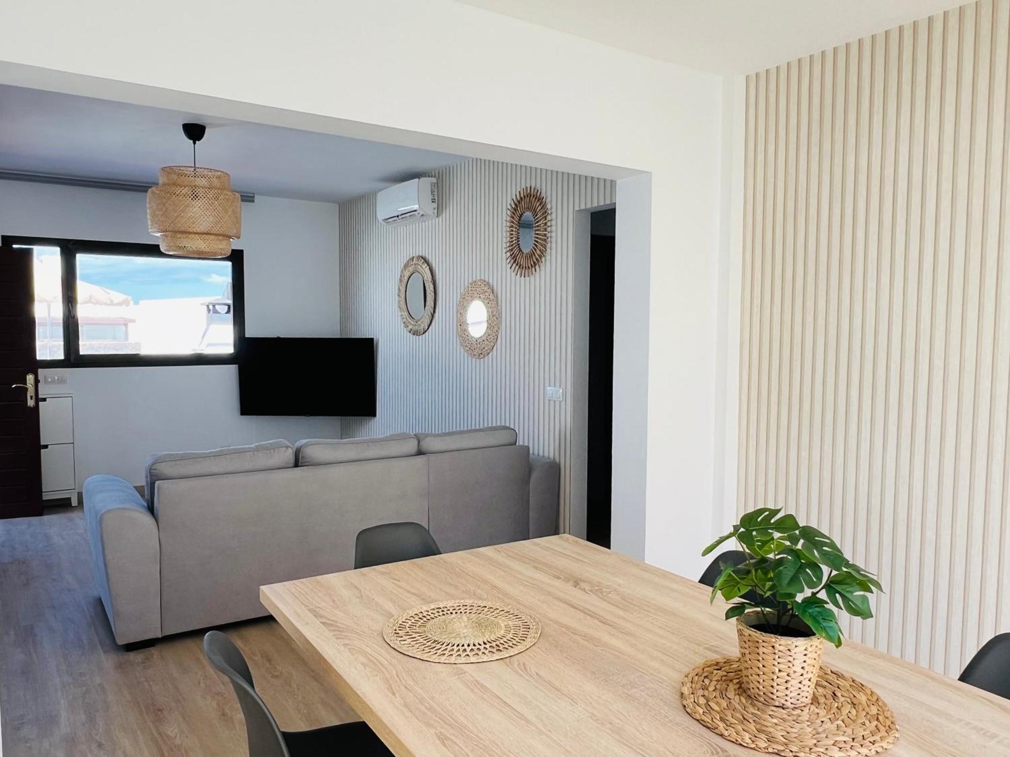 Trendy Villa Isabella Playa Blanca  Buitenkant foto